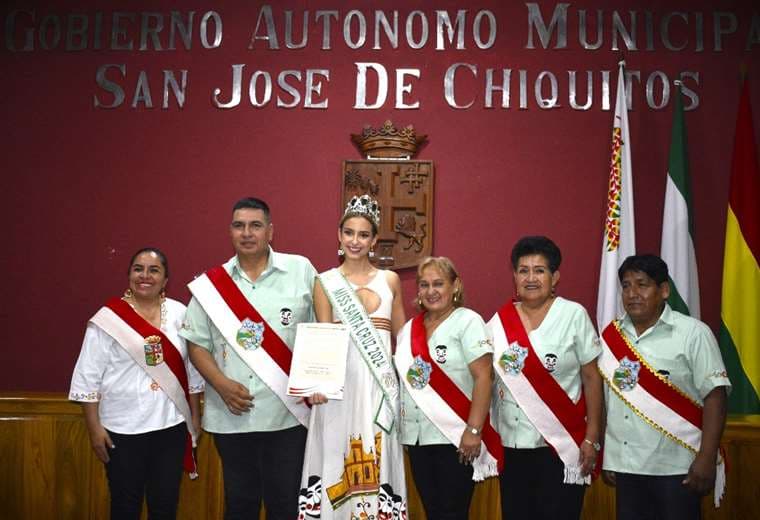 Miss Santa Cruz recibió el cariño y distinciones de los josesanos