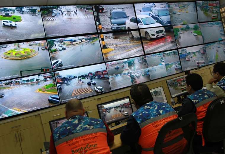 Cámaras de monitoreo detectan más de 200 infracciones de tránsito por día; desde el 1 de julio aplicarán la fotomulta