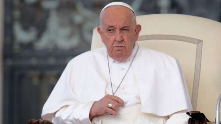 "Ya hay demasiado mariconeo": el polémico comentario sobre los seminaristas homosexuales por el que el Papa se disculpó