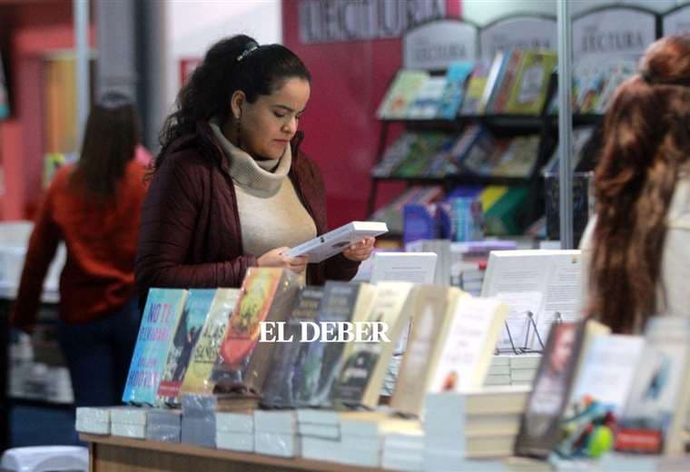 Editorial del Estado presentará libros en quechua, aymara y guaraní en la FIL de Santa Cruz