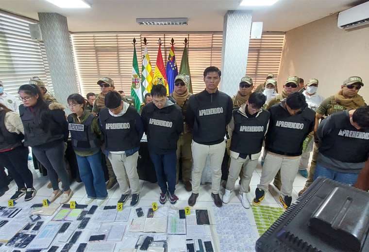 La Policía presentó a los imputados por el caso ciberextorsiones/Foto: Ricardo Montero