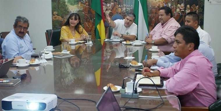 Dirigentes cívicos del país se reunieron en marzo en Santa Cruz