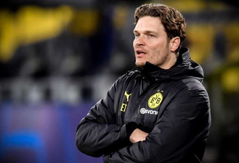 El entrenador del Borussia Dortmund, Edin Terzic /Foto: AFP
