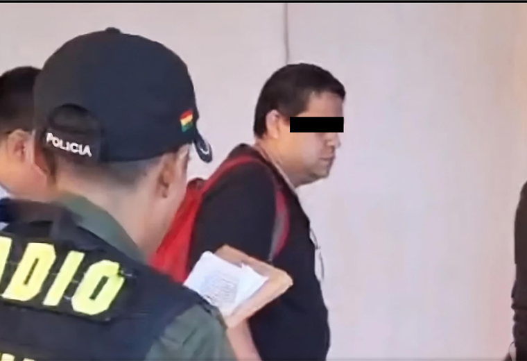 Juez otorga arresto domiciliario a supuesto falso médico que dirigía un hospital en Riberalta