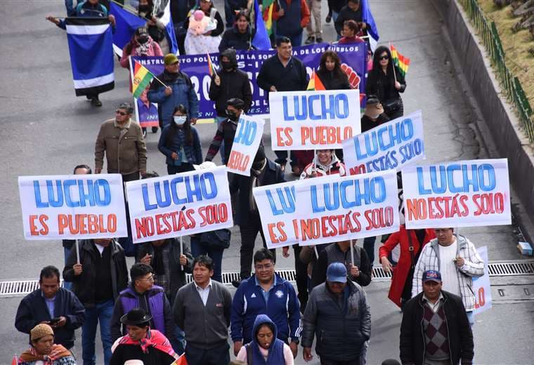 Marchas de apoyo a Arce en tres ciudades del país
