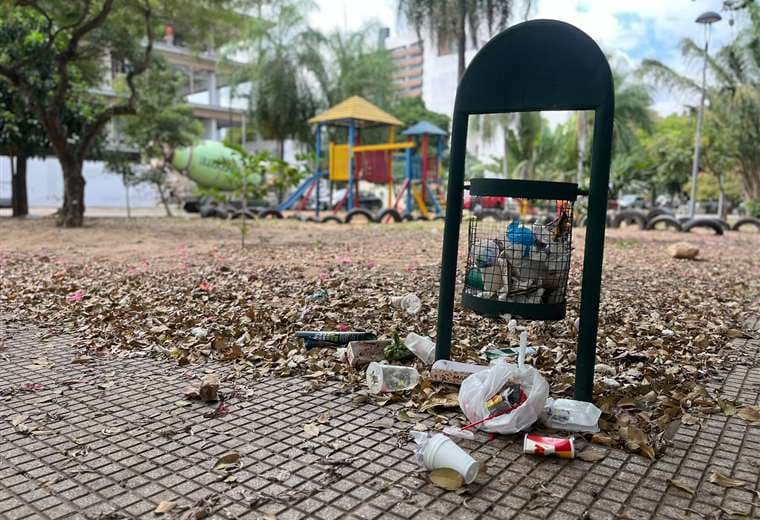 Santa Cruz: falta de mantenimiento convierte parques en lugares inseguros para los niños