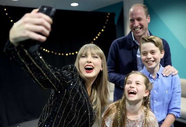 Taylor Swift junto al príncipe Guillermo y sus dos hijos 