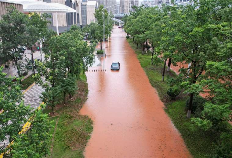 Cuatro muertos y una persona desaparecida por lluvias torrenciales en China