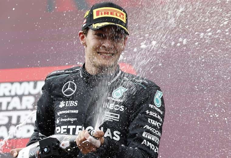 Primera victoria del año para Russell y Mercedes, Verstappen fue quinto