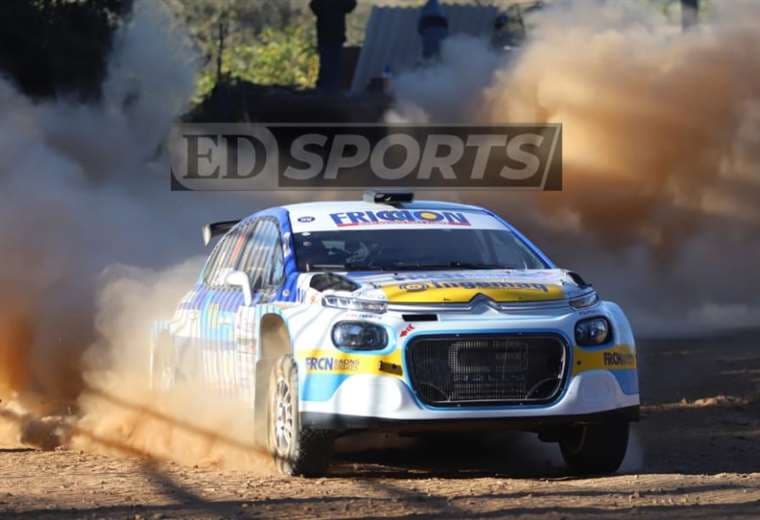 Franco va en punta en el Rally Vallegrande y Mendoza volcó su coche (video)