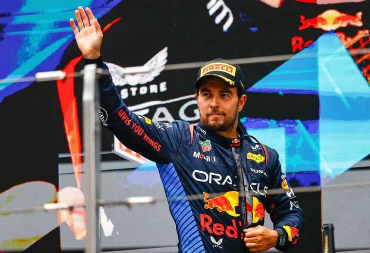 El mexicano Sergio  'Checo' Pérez renueva por dos temporadas con Red Bull