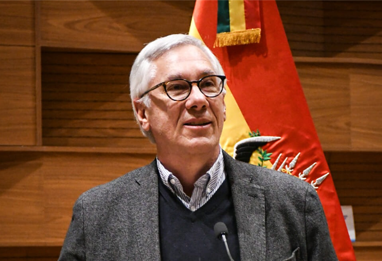  Eduardo Rodríguez Veltzé, expresidente de Bolivia.