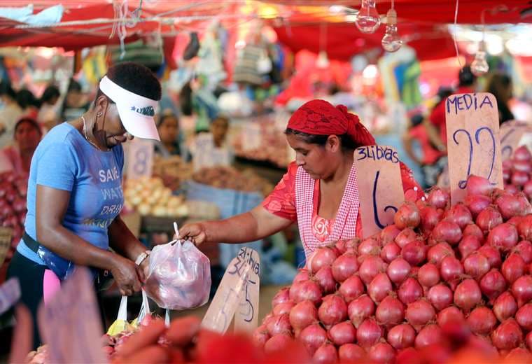 La inflación golpea al bolsillo de los hogares bolivianos/Foto: Ricardo Montero