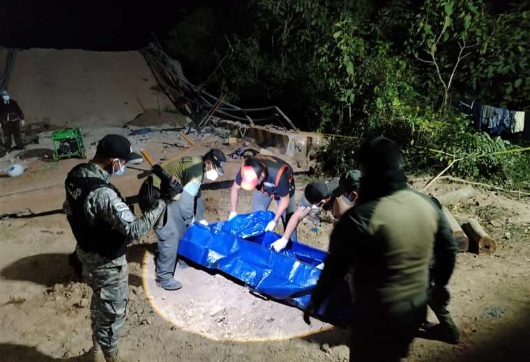 Los rescatistas ya encontraron los cuerpos de las ocho víctimas en el río Rapulo