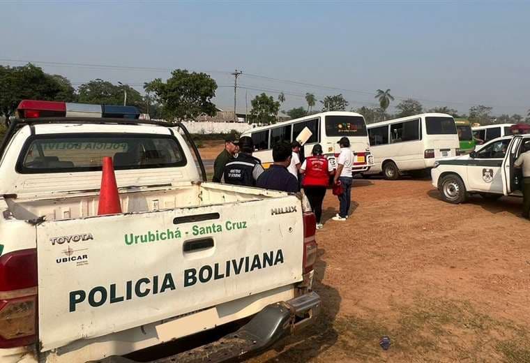 La Policía realizó un operativo en los predios avasallados en Guarayos.