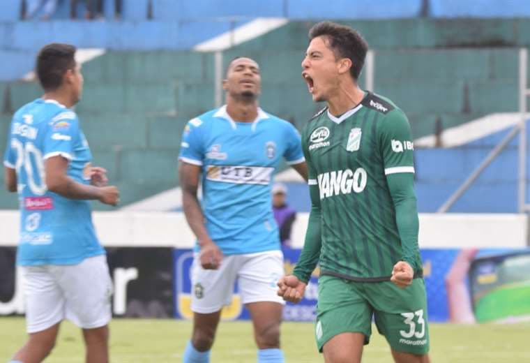 Diego Barreto grita el gol que marcó para Oriente Petrolero. Foto: APG Noticias