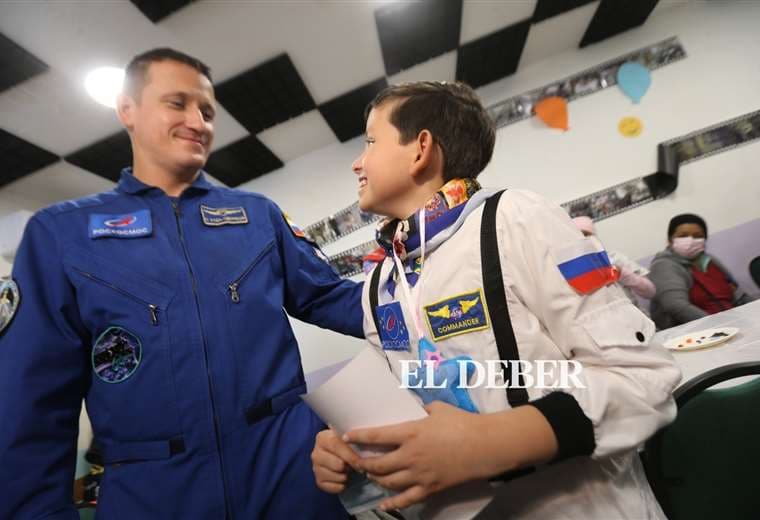 Sergey, cosmonauta ruso en el Oncológico: "Vine a dar"