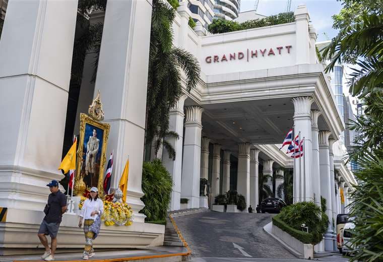 Entrada principal del hotel Grand Hyatt Erawan en Bangkok / AFP 