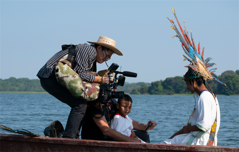 El documental "Don Benjamín" muestra una mirada poética y cruda a la devastación en la Amazonía Boliviana