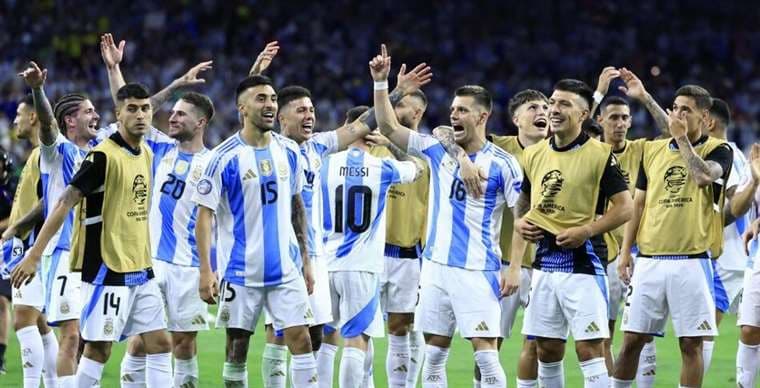 Argentina pide disculpas a Francia tras acusarlo de "hipócrita" y "colonialista" por cantos de fútbol