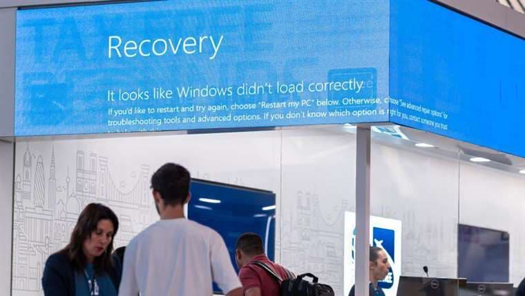 Por qué Microsoft aconseja apagar y encender hasta 15 veces los dispositivos afectados por el apagón informático de Windows