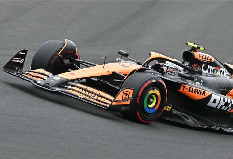 McLaren copa la primera línea en Hungría por delante de Verstappen