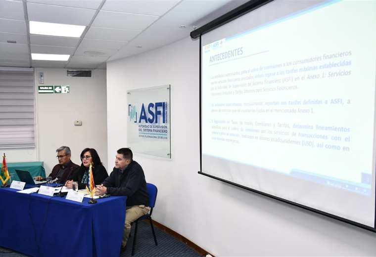ASFI ofreció una conferencia de prensa. Foto: APG