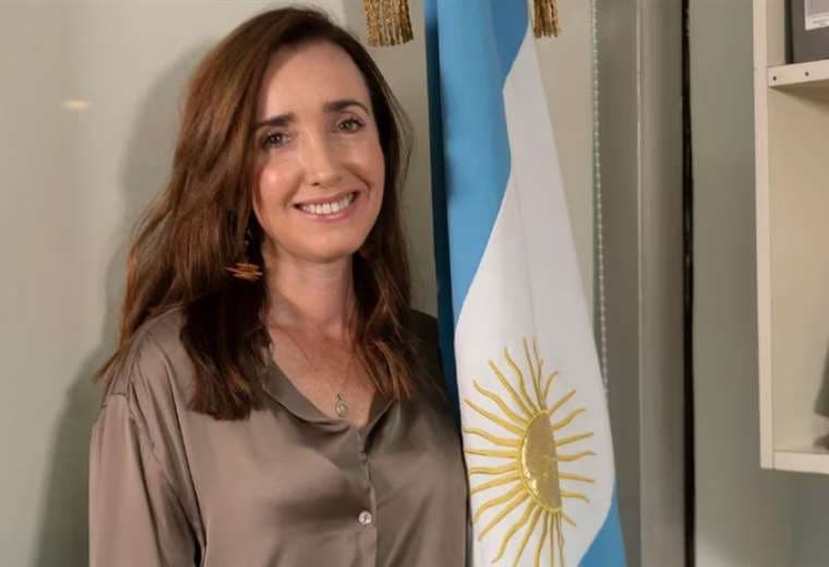 Vicepresidenta argentina aclara que quiso "defender a la selección" tras polémica con Francia