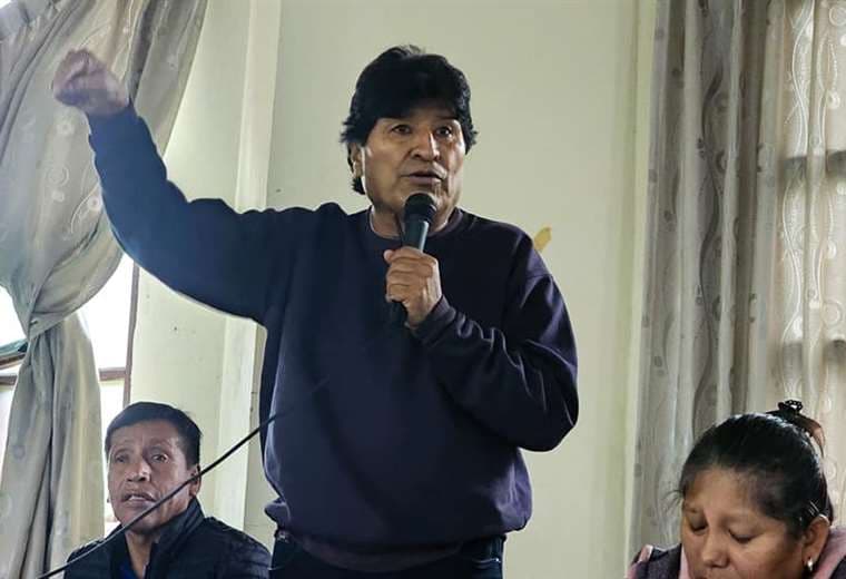Evo Morales aallega este viernes a El Alto para su proclamación