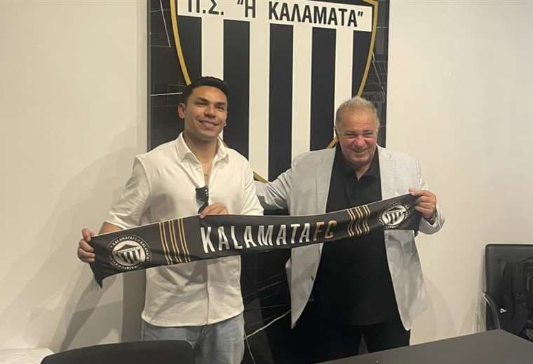 Carmelo Algarañaz fue presentado oficialmente en el FC Kalamata de Grecia
