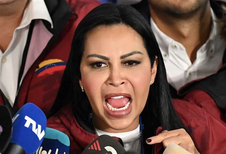 Oposición venezolana denuncia que el Consejo Electoral se está negando a transmitir los resultado de las actas