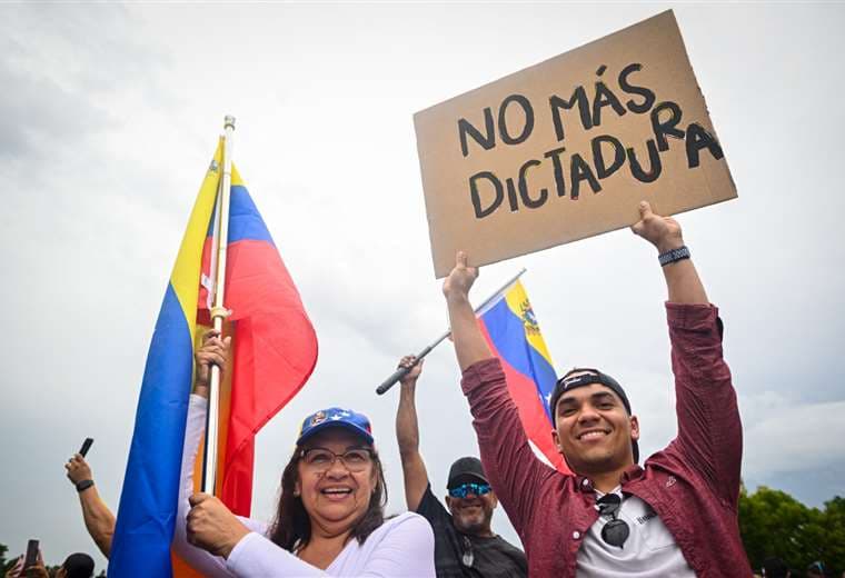 “Inaudito”: siete países latinoamericanos responden a retiro de embajadores de Venezuela