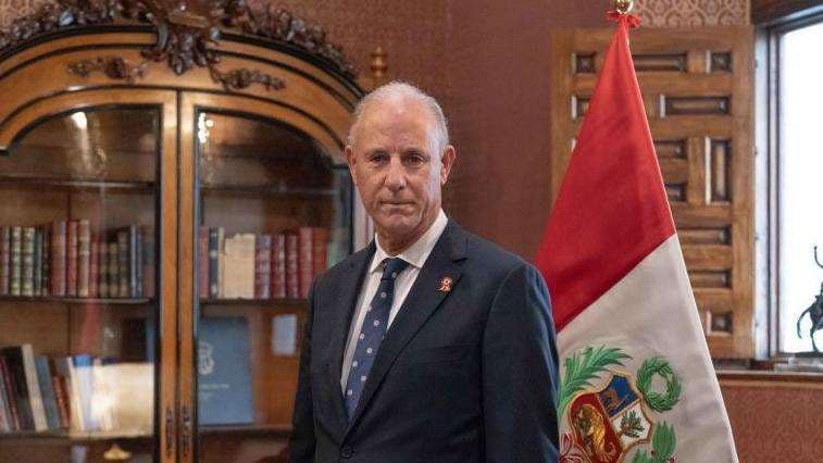 Perú se convierte en el primer país en considerar a Edmundo González como "presidente electo" de Venezuela