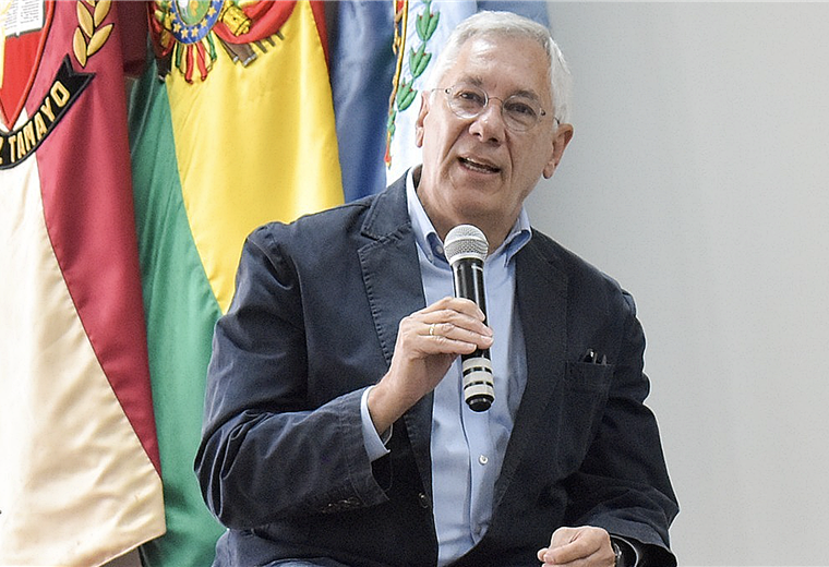 El expresidente Eduardo Rodríguez Veltzé. Foto: Unifranz