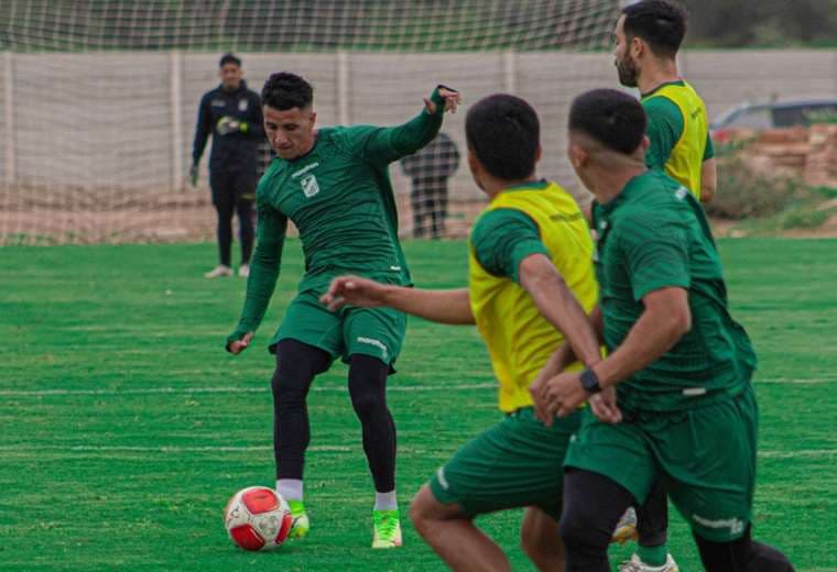 Jugadores de Oriente Petrolero hicieron conocer los meses que se les ...