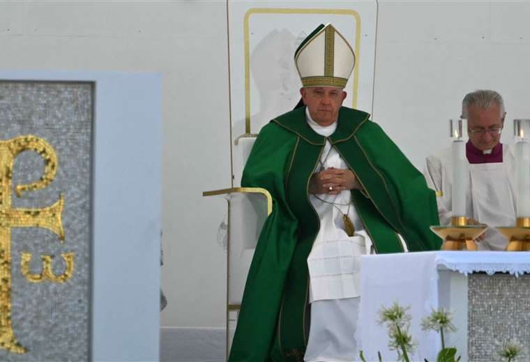 El Papa Francisco dirige una misa en Trieste / AFP