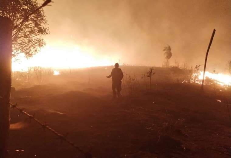 El incendio en Concepción puede desbordarse, advierten