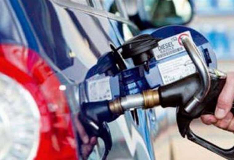 Varias empresas quieren autoimportar combustibles