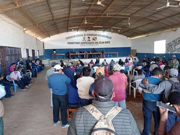 Este sábado se decidió levantar el bloqueo en San Julián/Foto; Néstor Lovera