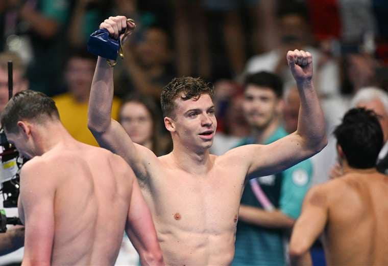 El francés Marchand conquista su cuarto oro de París-2024 en final de 200 m estilos