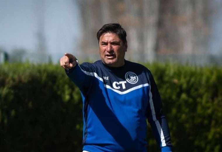 Marcelo Straccia asume la dirección técnica de Real Santa Cruz con el objetivo de salvarlo del descenso