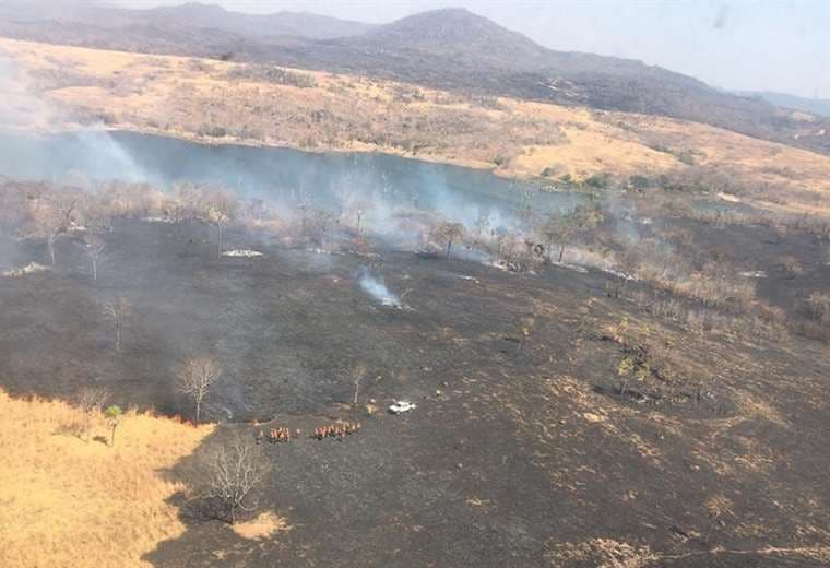 Así se encuentran afectados los terrenos por los incendios / Foto: ABI