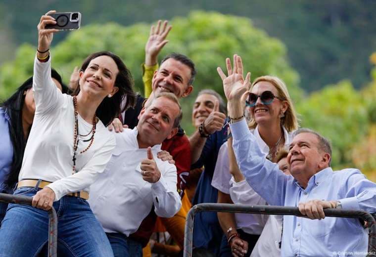 Edmundo, María Corina y las lecciones de Guaidó en Venezuela