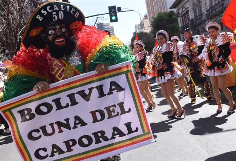  XII Encuentro Mundial de Danzas 100% bolivianas en rechazo al plagio/Fotos: APG