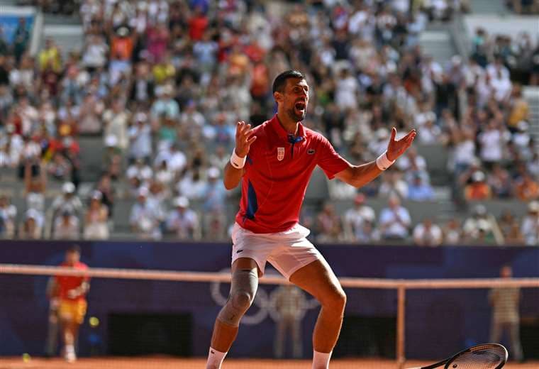Djokovic festeja a todo pulmón su victoria.