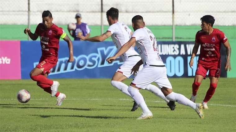 Guabirá - FC Universitario: (0-1) minuto a minuto