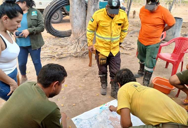 Las tareas de mitigación del fuego no cesan en San Matías. 