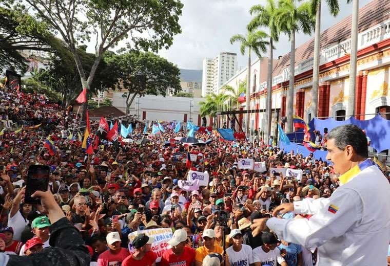 Maduro en una concentración