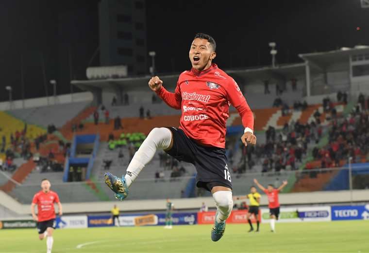 Rodríguez festeja el primer gol. Foto: APG