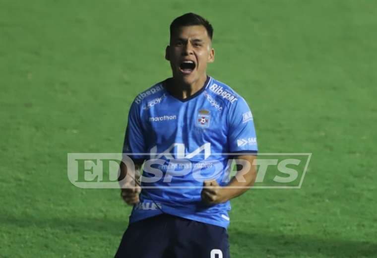 Moisés Villarroel grita su gol con todas sus fuerzas. Foto: Jorge Gutiérrez